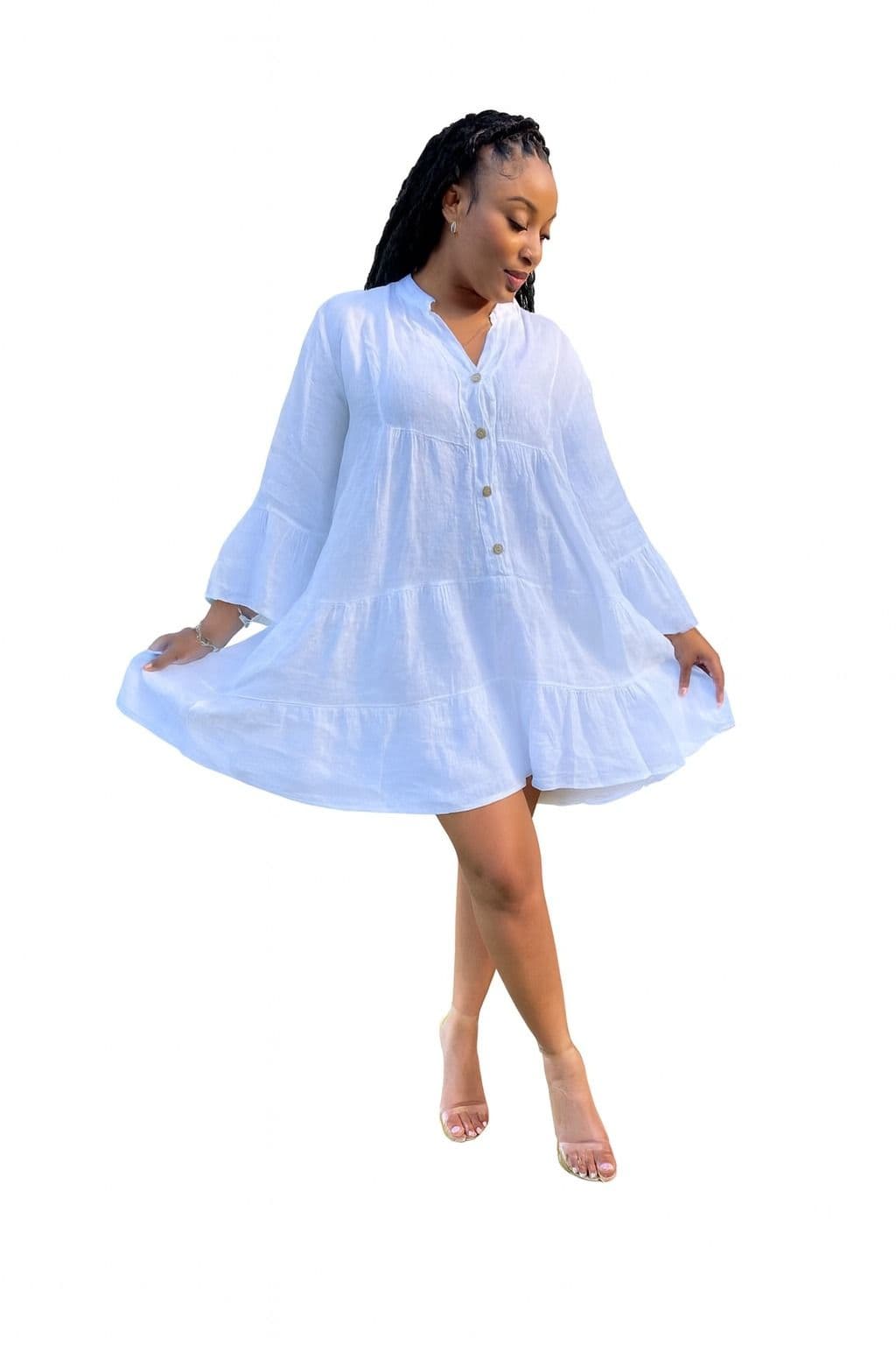 Vestido Italiano – Blanco, Corte Amplio y Botones Frontales