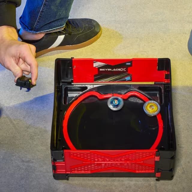 Arena de Batalla Beystadium Beyblade X Clash and Carry